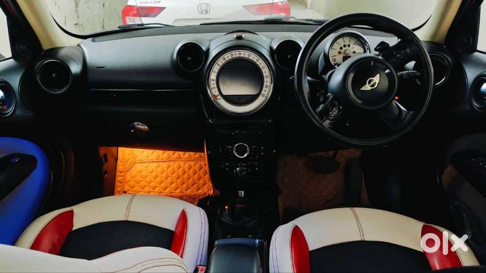 Mini Cooper Countryman- Luxury Meets Fun