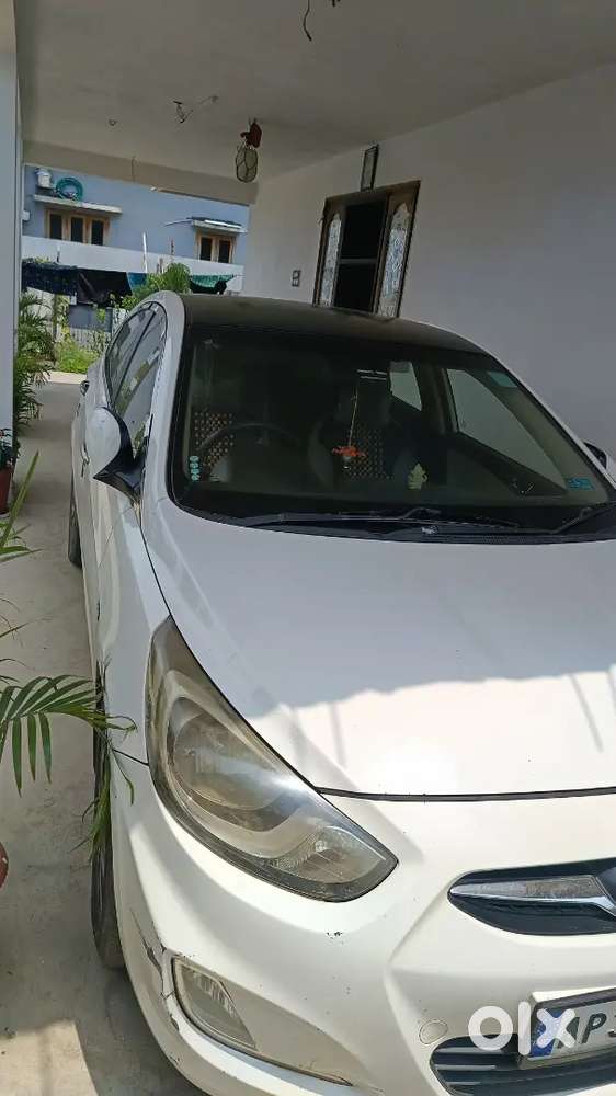 Hyundai Verna 2013 Diesel 250000 Km Driven