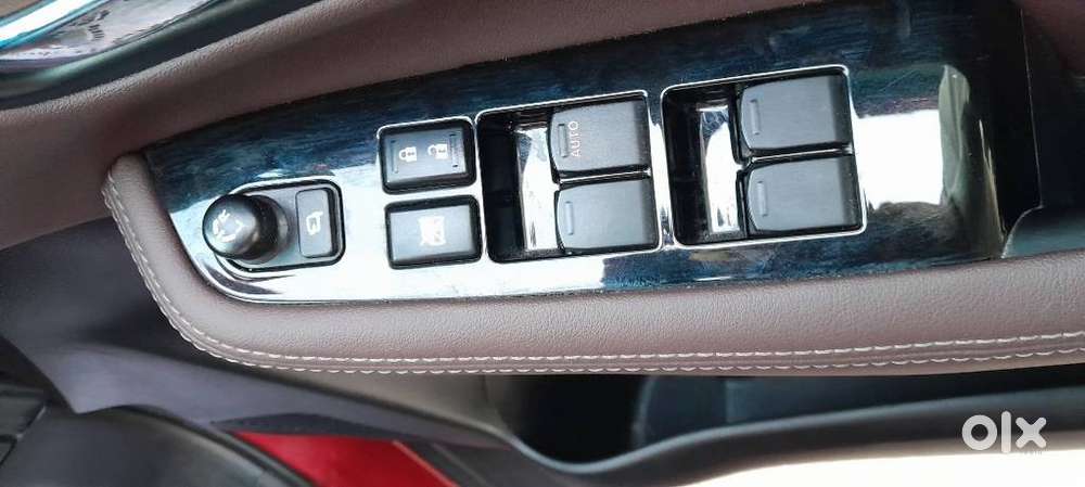 Maruti Suzuki Grand Vitara 1.5 Zeta Smart Hybrid At, 2023, Petrol