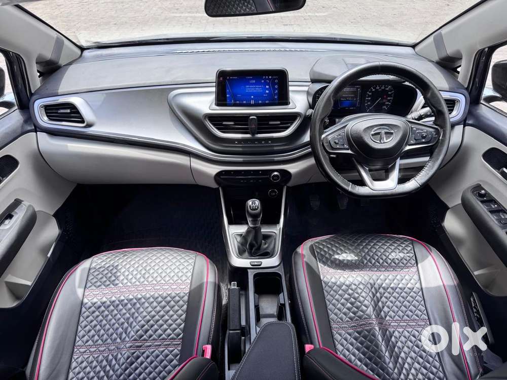 Tata Altroz, 2021, Petrol