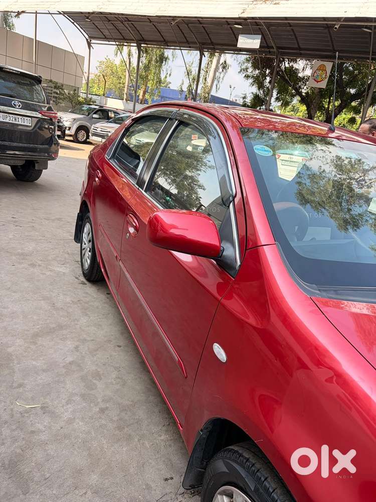 Toyota Etios 2012 Petrol