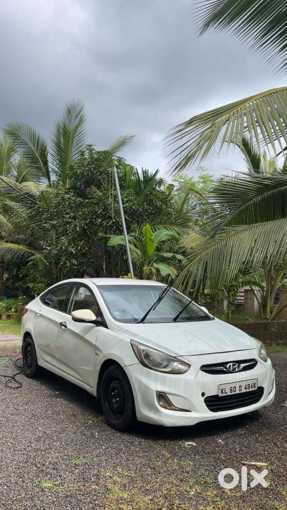 Hyundai Fluidic Verna 2011 Diesel 115000 Km Driven
