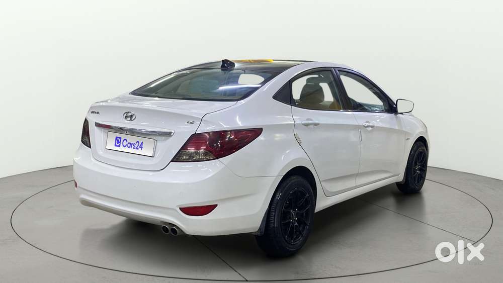 Hyundai Verna 1.6 Ex Vtvt, 2013, Petrol