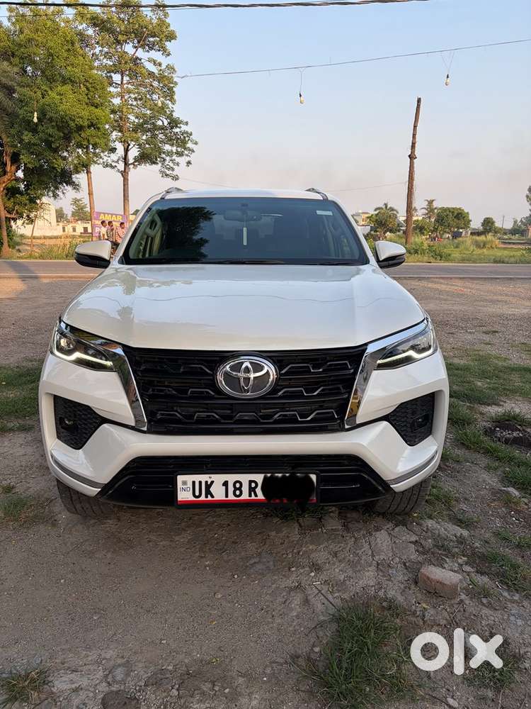 Toyota Fortuner Sigma 2023 Diesel Automatic