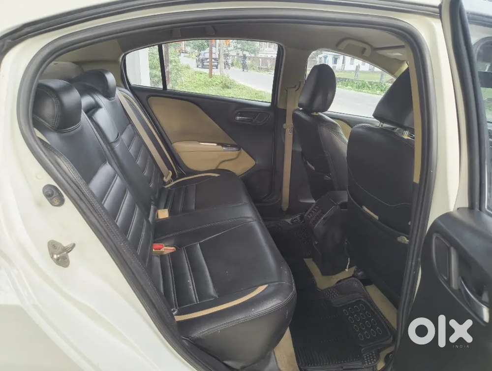 Honda City 1.5 V-mt I-vtec 2016 Tax Paid Upto 2031 For Sale.