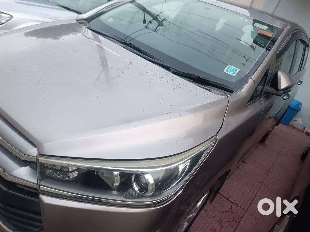 Toyota Innova Crysta 2.4 V 7 Str, 2017, Diesel