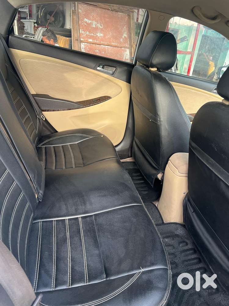 Hyundai Fluidic Verna