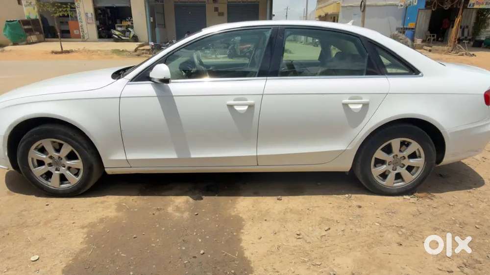 Audi A4 2010 Sunroof Petrol
