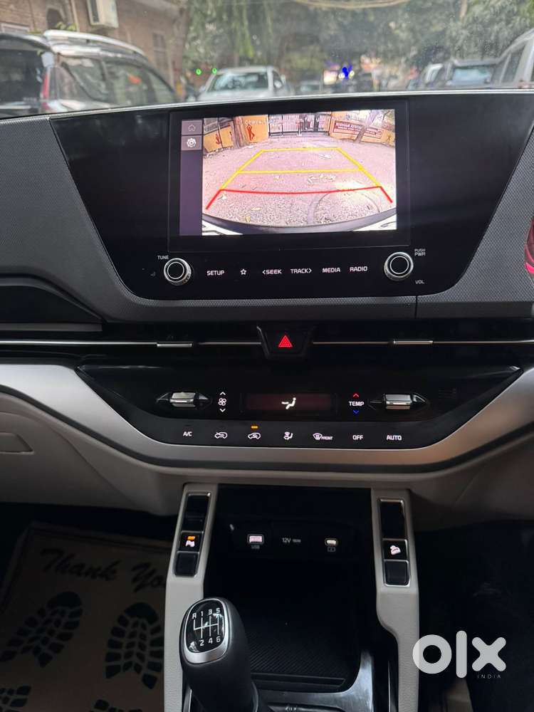 Kia Carens 1.5 Prestige 7 Str, 2024, Petrol