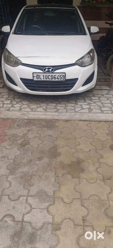 I20 Molded Number 2012