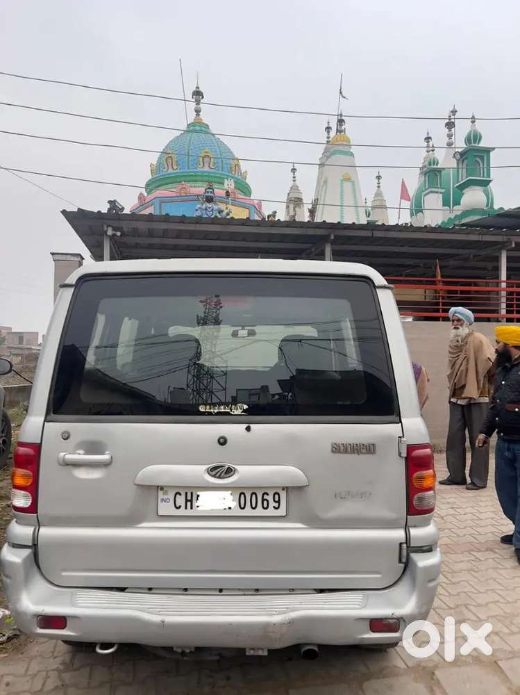 Mahindra Scorpio  With Paid Number
