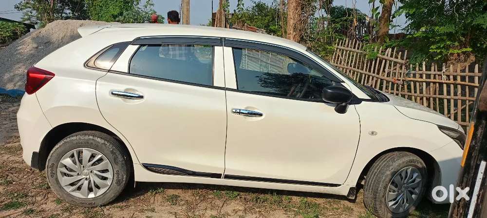 Raiganj Number Wb60z8322 Toyota Glanza 2023 Petrol Good Condition