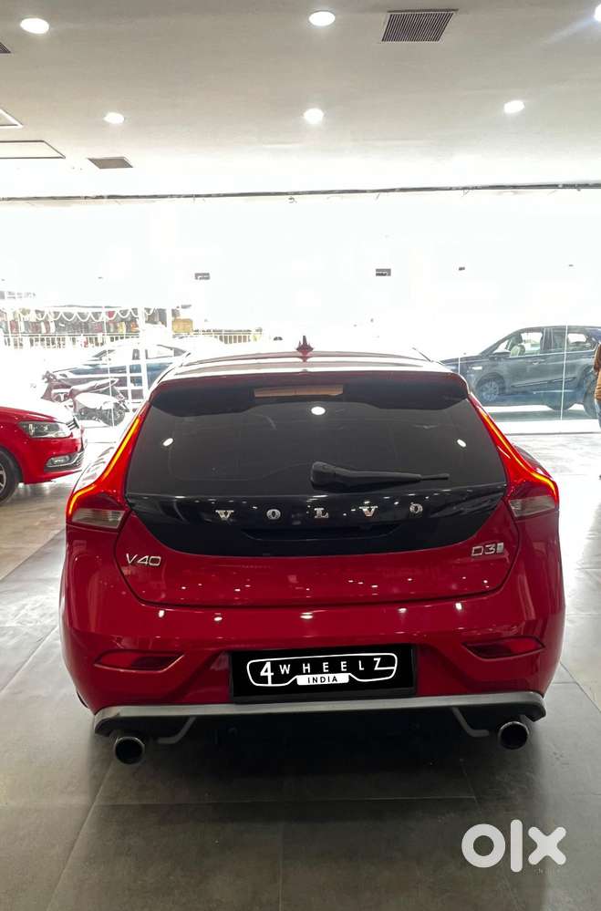 Volvo V40 D3 R Design, 2018, Diesel