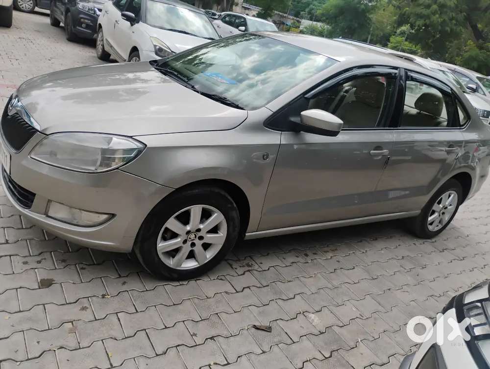 Skoda Rapid Tsi 2014 Diesel 86000 Km Driven Insurence Valid