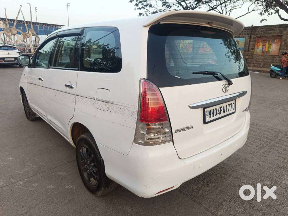 Toyota Innova 2.5 V 7 Str, 2011, Diesel