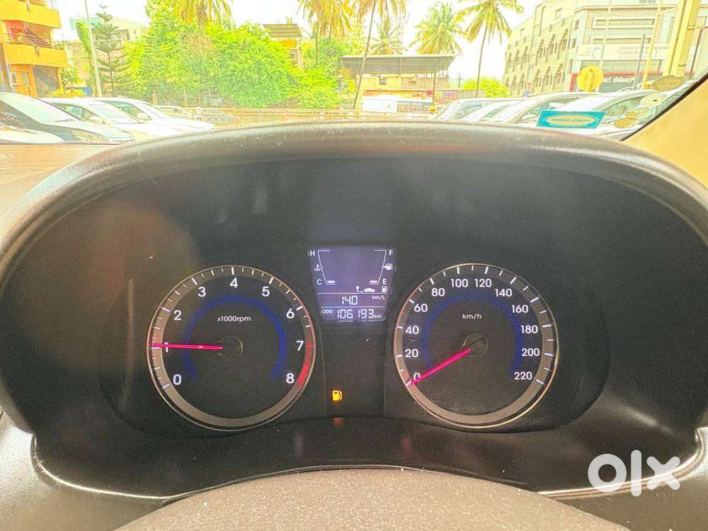 Hyundai Verna [2015-2017] Fluidic 4s 1.6 Vtvt S, 2015, Petrol