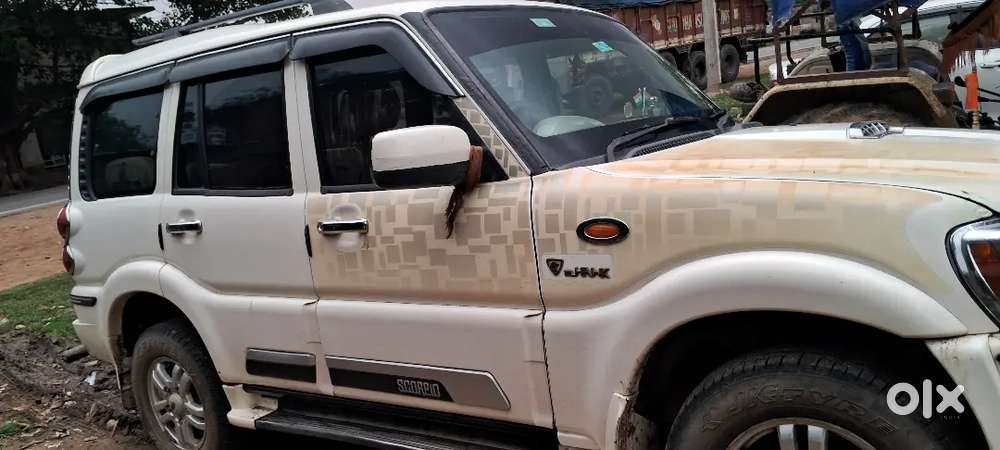 Mahindra Scorpio 2014 Diesel 90000 Km Driven