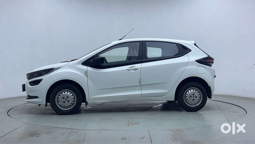 Tata Altroz 1.2 Xm, 2021, Petrol