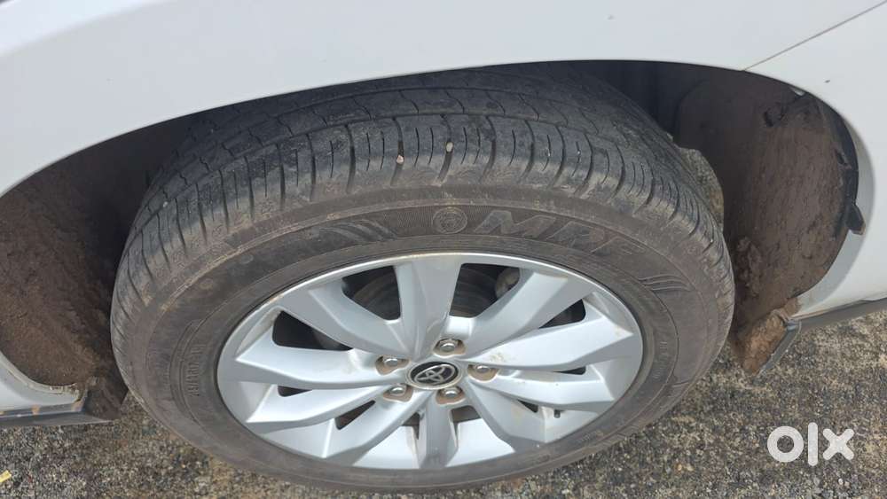Toyota Innova Hycross 2.0 Vx Hybrid 7 Str, 2023, Petrol
