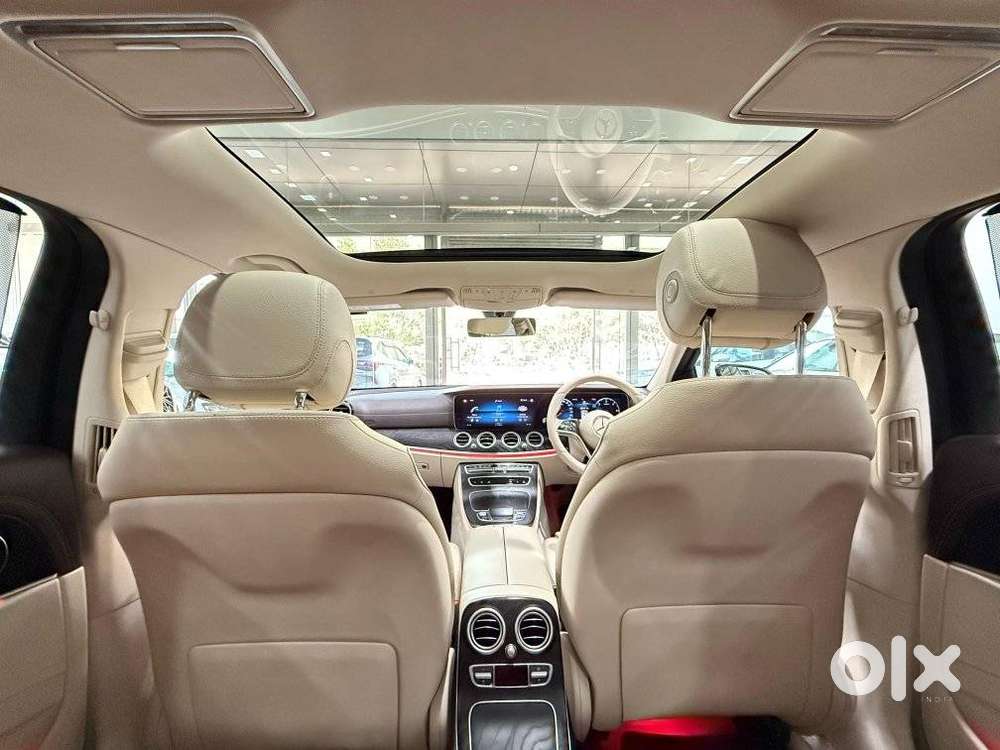 Mercedes-benz E-class Expression E 220 D, 2023, Diesel