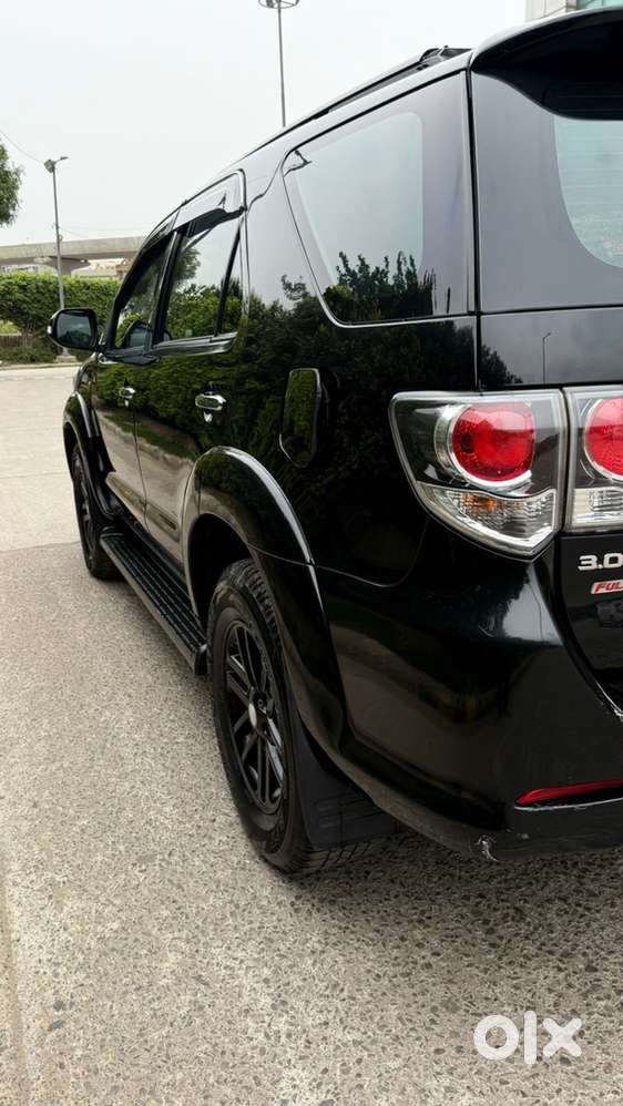 Toyota Fortuner 2015 Diesel Well Maintained