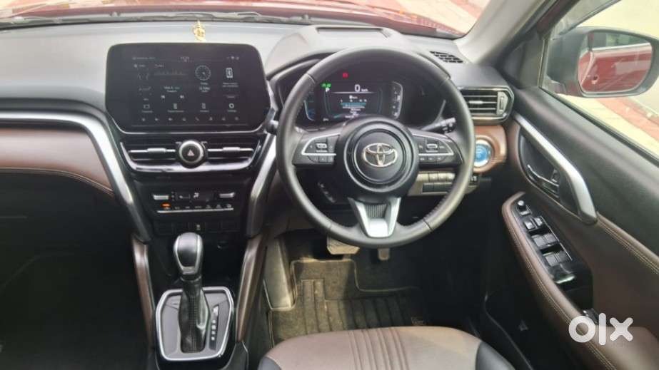 Toyota Urban Cruiser Hyryder 1.5 V Hybrid, 2024, Petrol