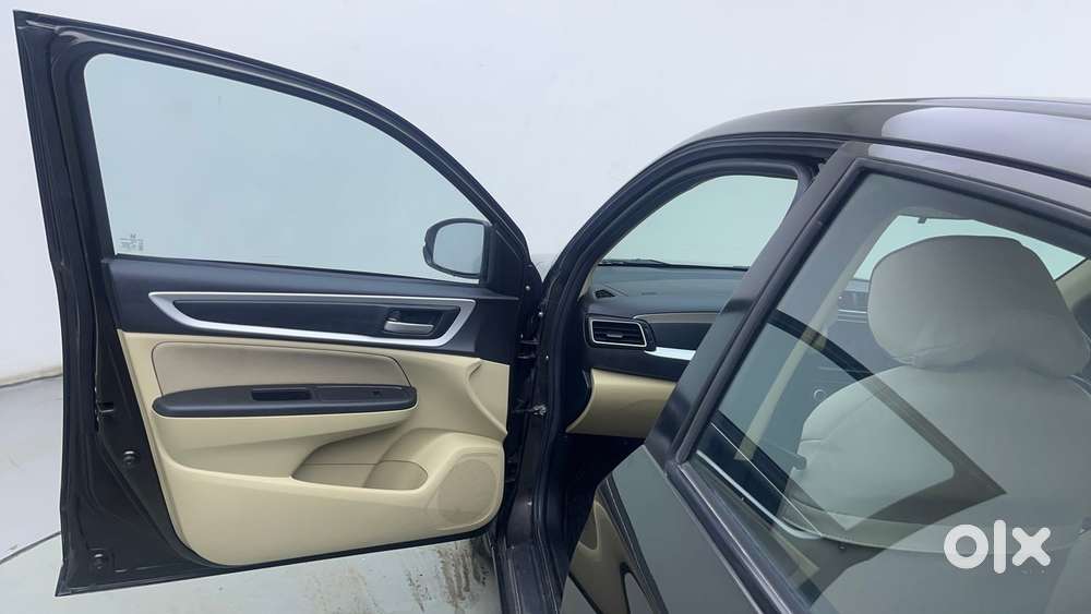 Honda Amaze Vx 1.2 Petrol Mt, 2023, Petrol