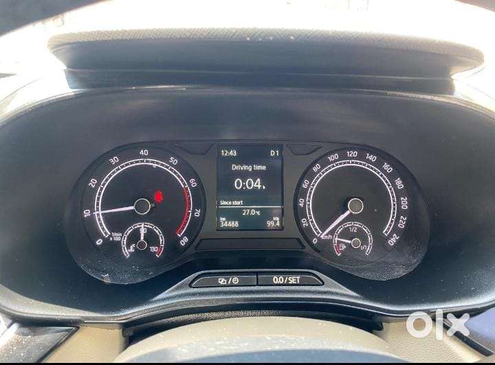 Skoda Slavia 1.0 Ambition Tsi At, 2023, Petrol