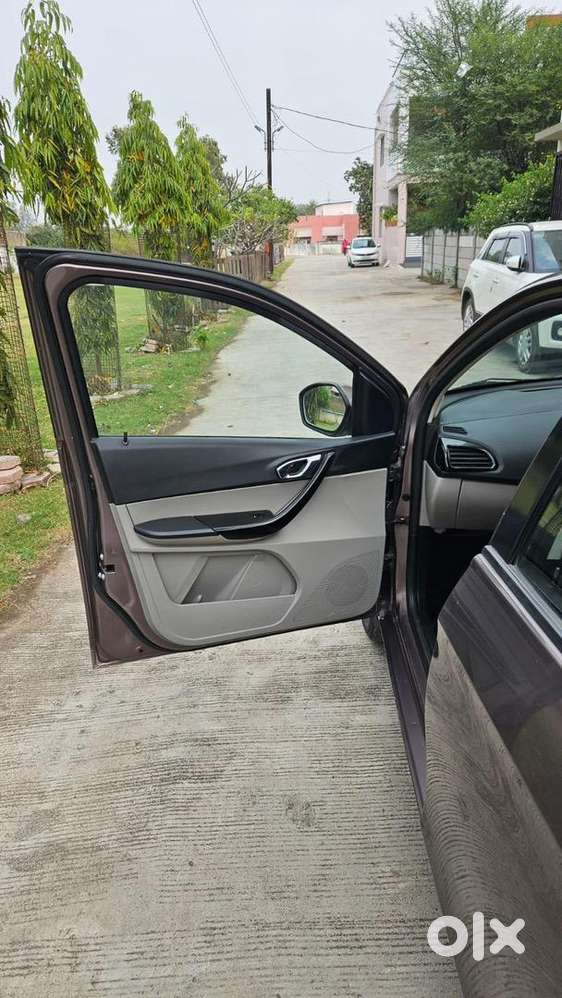 Tata Tiago 2016 Petrol Well Maintained