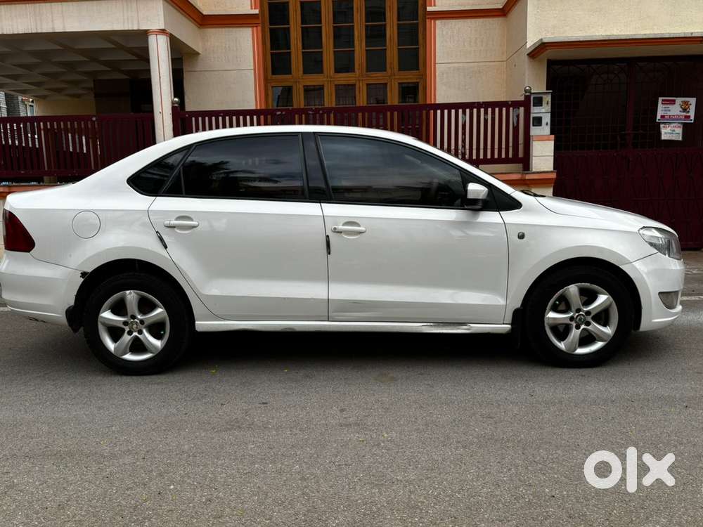 Skoda Rapid Diesel 2013