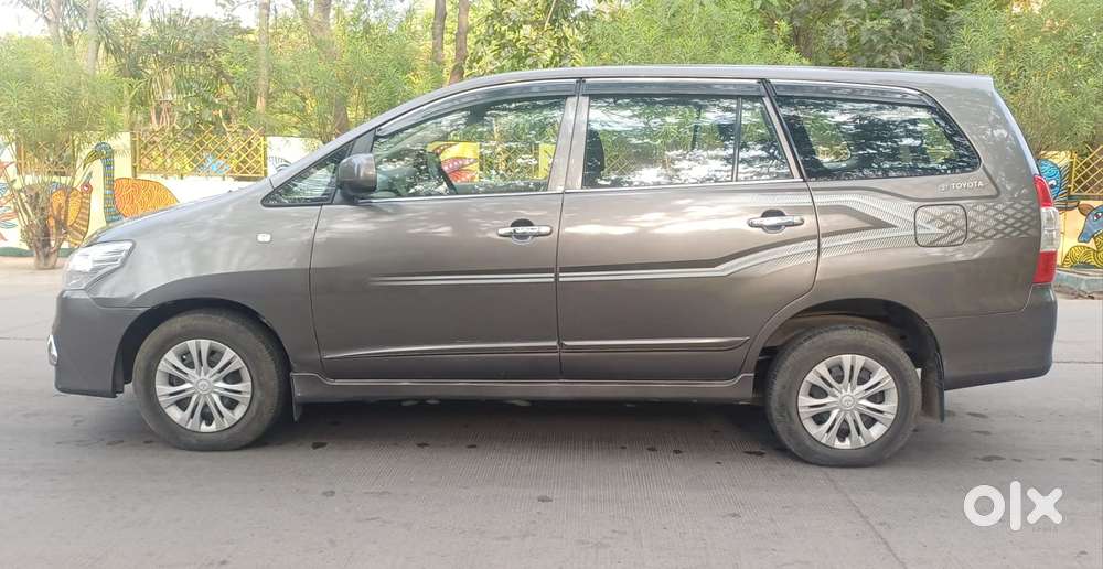 Toyota Innova [2013-2016] 2.5 G4 8 Str, 2014, Diesel