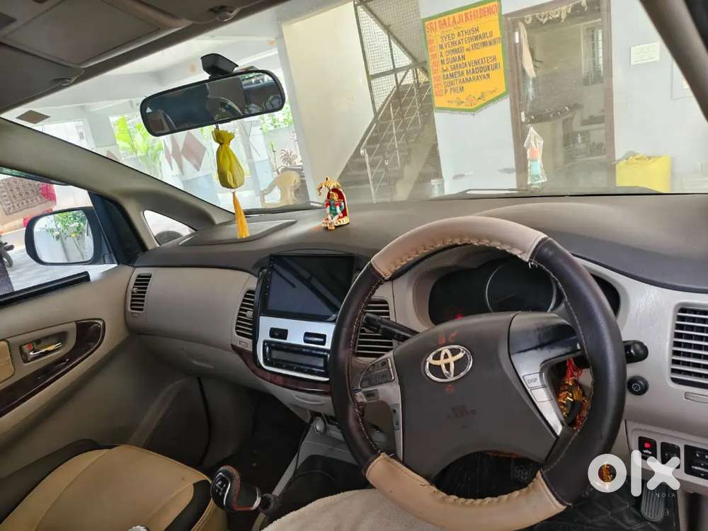 Single Nd Car Show Room To Show Room Serviceing Only
