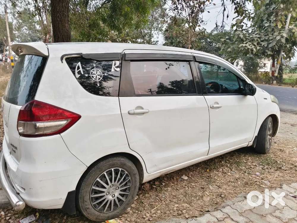 Maruti Suzuki Ertiga 2012