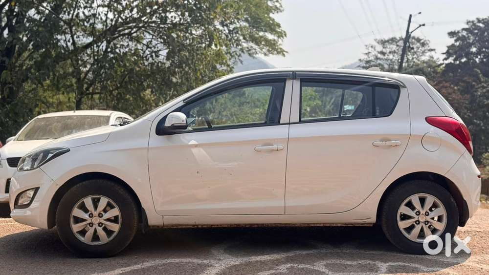 Hyundai I20 Sportz 1.2 Bs-iv, 2012, Petrol