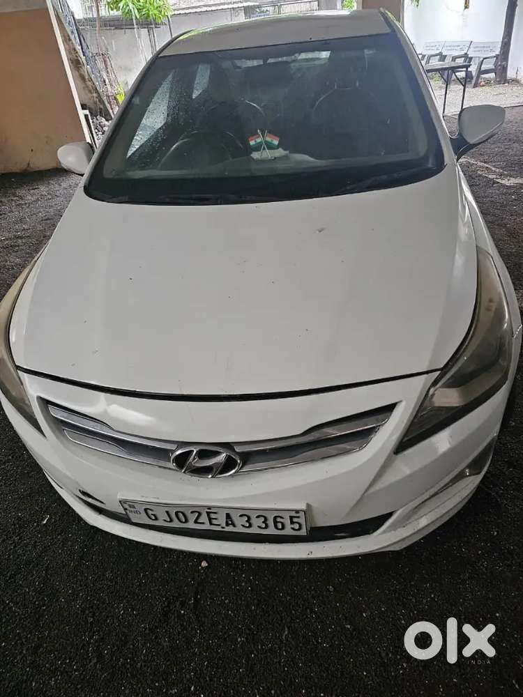 Hyundai Verna Crdi 2015