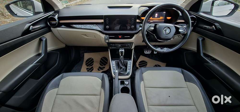 Skoda Slavia 1.0 Tsi Style At, 2022, Petrol