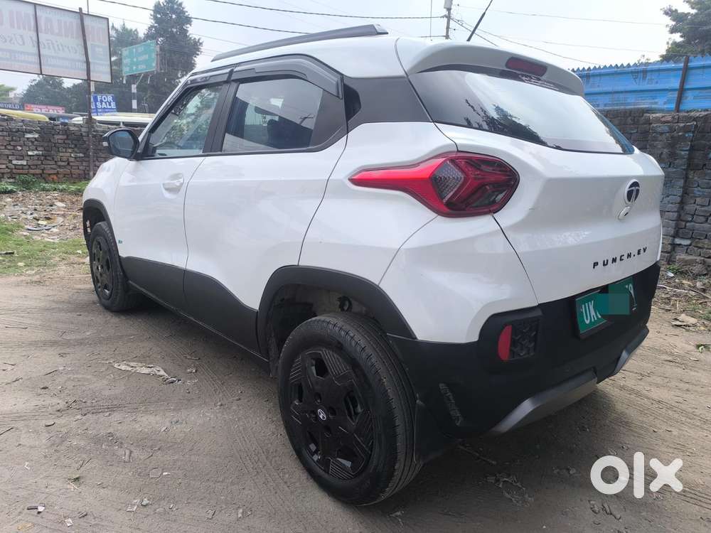 Tata Punch Ev Adventure Lr Ac Fc, 2025, Electric