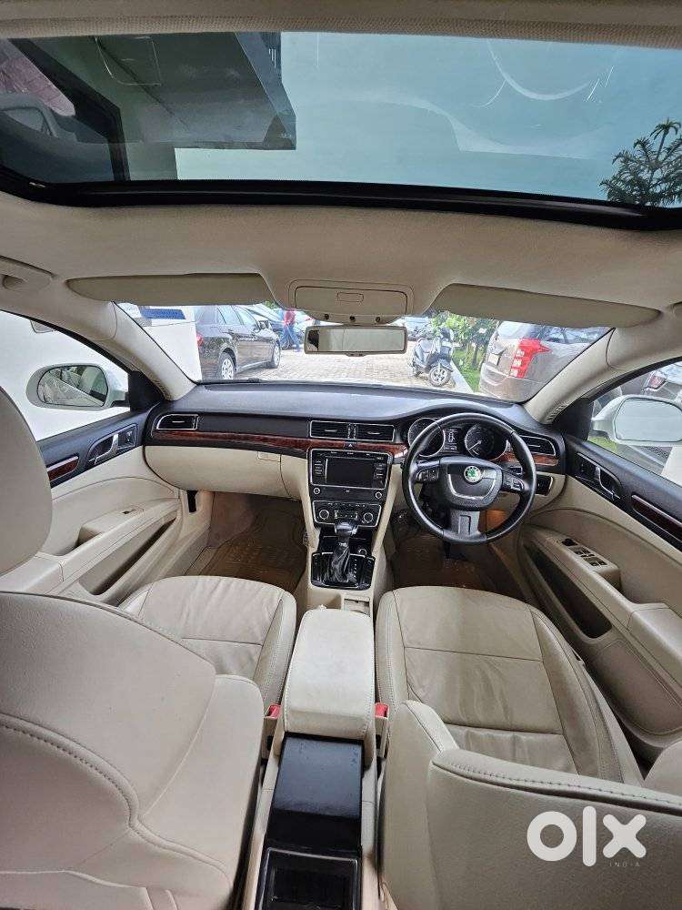Skoda Superb 1.8 Elegance Tsi At, 2012, Petrol