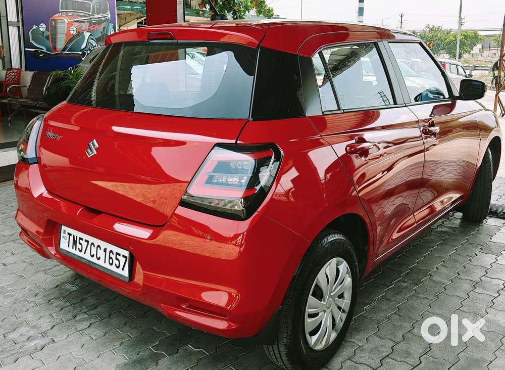 Maruti Suzuki Swift Vxi Abs Bsiv, 2025, Petrol