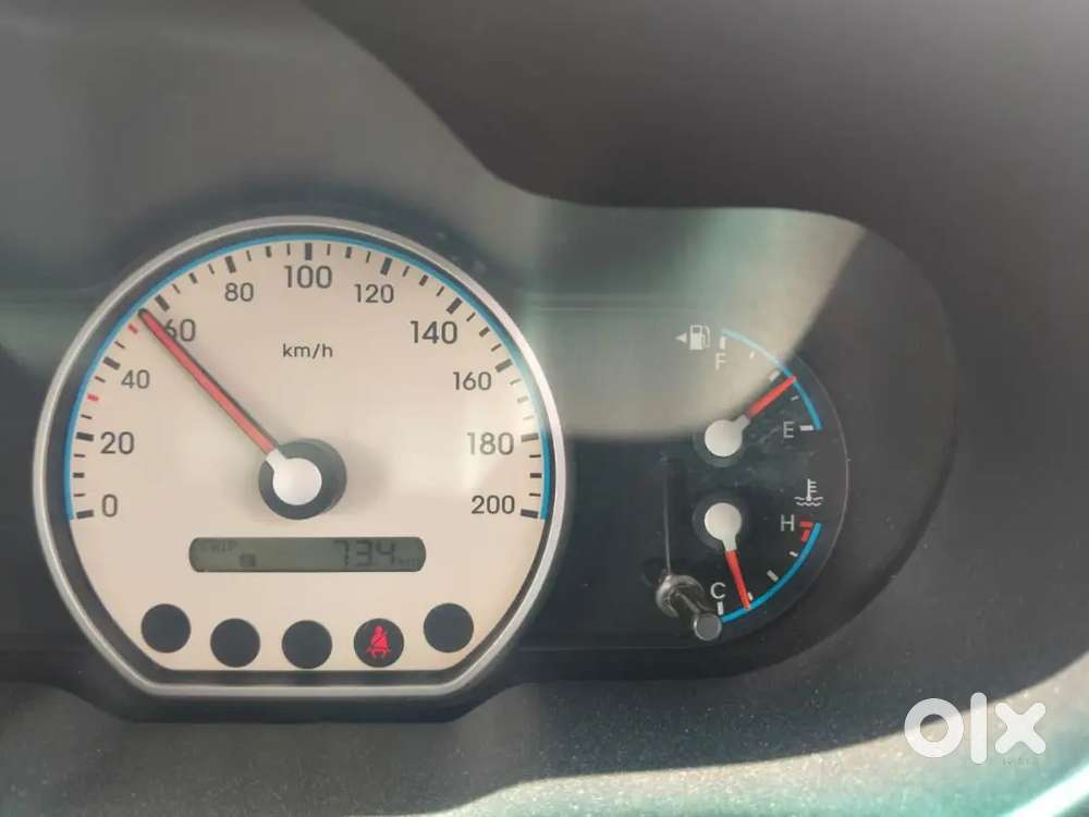 Hyundai I10 Sportz 2010 Model