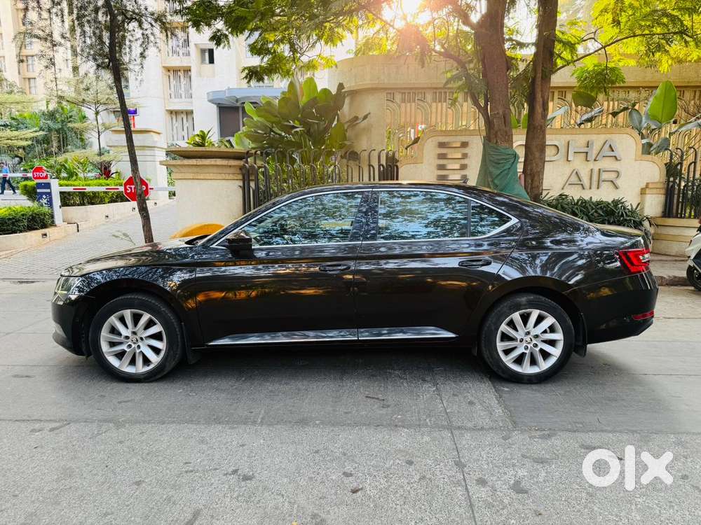 Skoda Superb Lk 1.8 Tsi At, 2017, Petrol