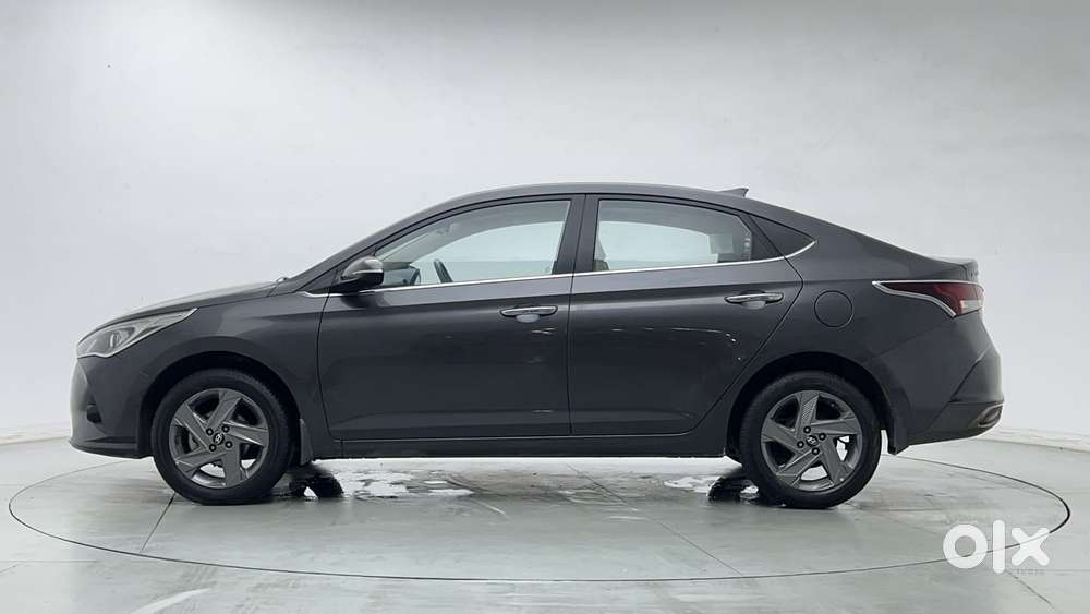 Hyundai Verna 1.5 Sx Ivt, 2021, Petrol