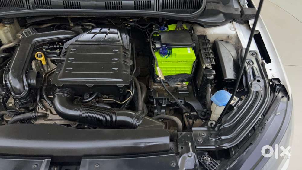 Skoda Slavia Ambition 1.0l Tsi Mt, 2022, Petrol