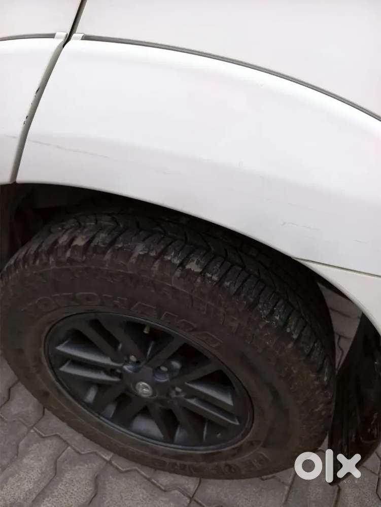 Toyota Fortuner 2015 Suv