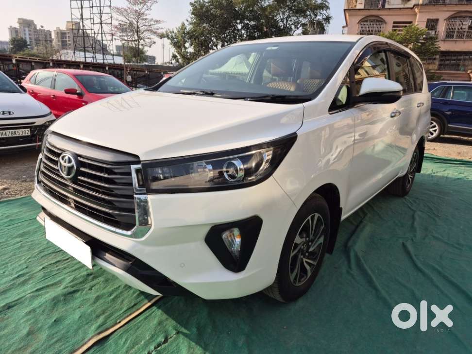 Toyota Innova Crysta