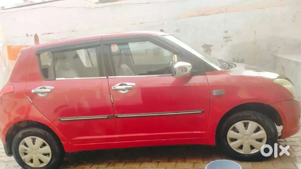 Maruti Suzuki Swift Vxi Bs3