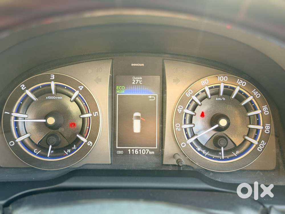 Toyota Innova Crysta 2.4 V, 2017, Diesel