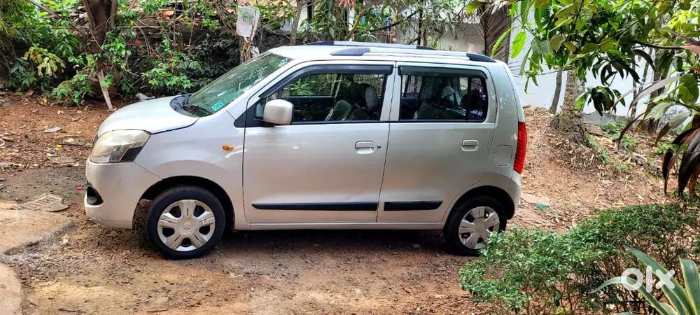 Maruti Suzuki Wagon R 2012 Petrol 985000 Km Driven