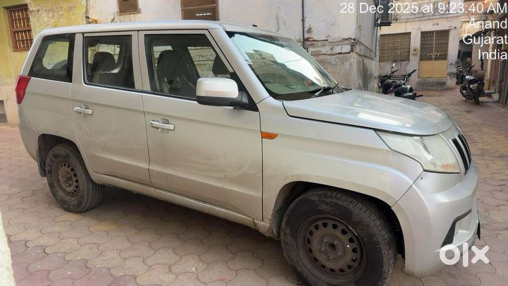 Mahindra Tuv 300 Plus 2018
