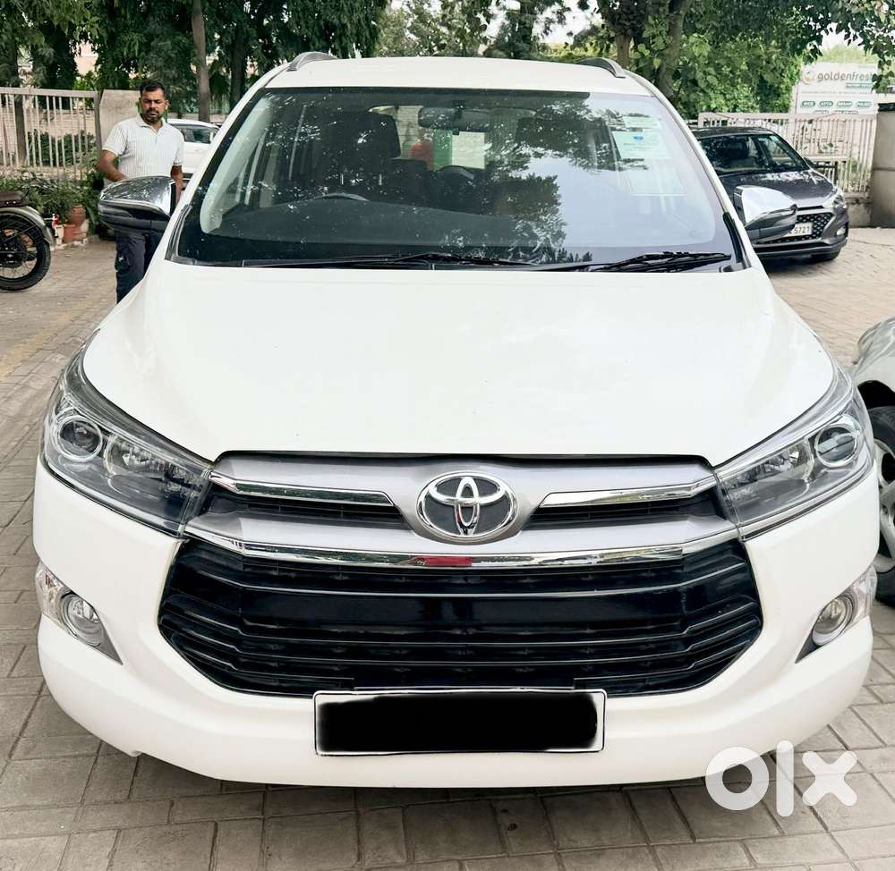 Toyota Innova Crysta 2.8 Zx At 7 Seater, 2018, Diesel